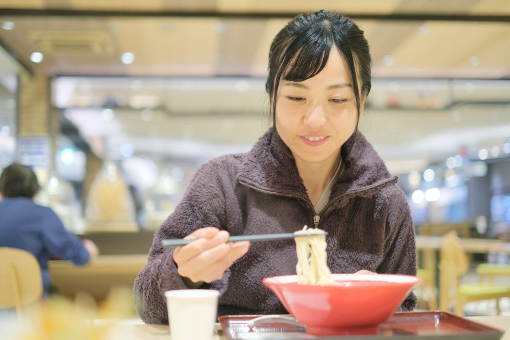 朝からラーメンを食べる朝ラー文化